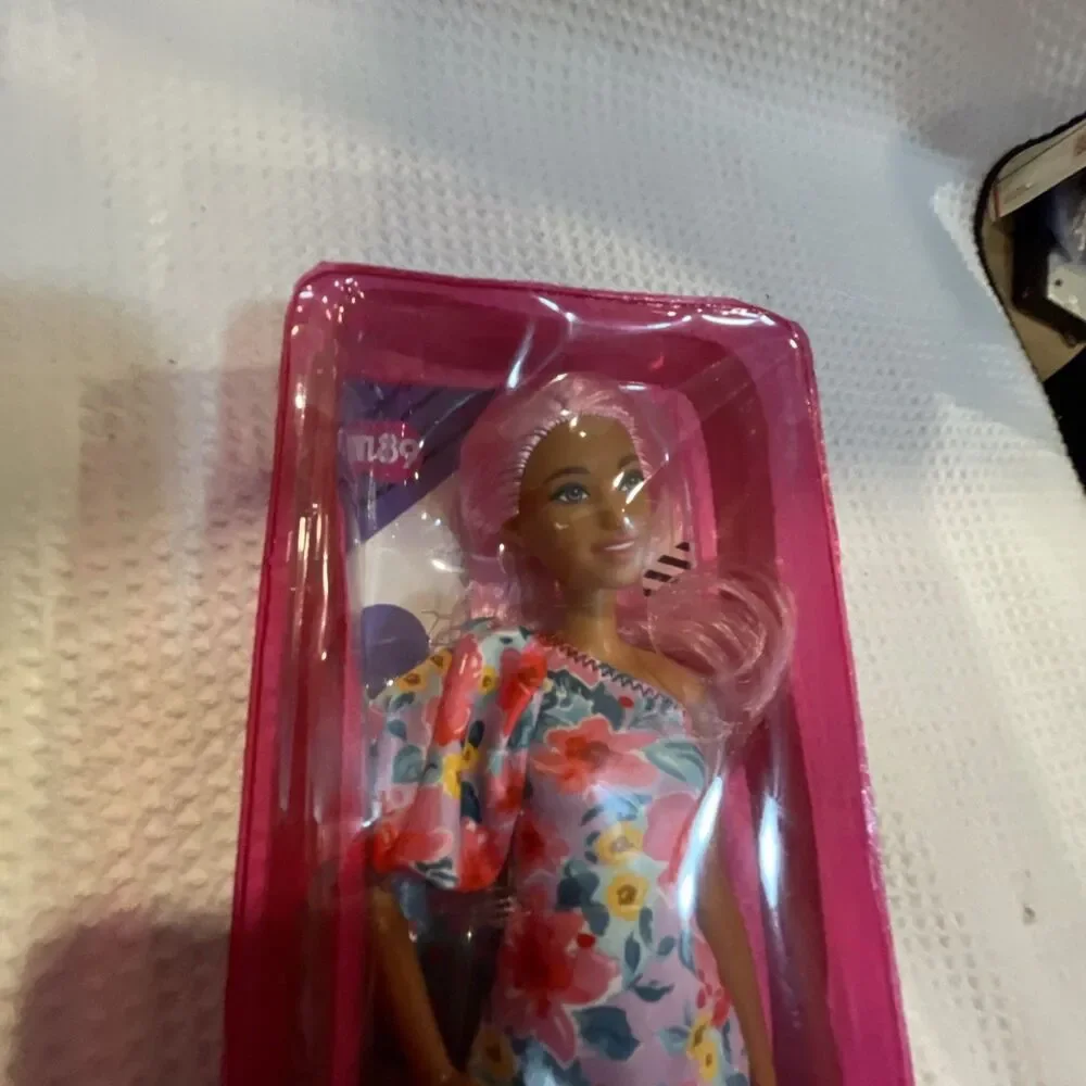 Mattel barbie fashionistas